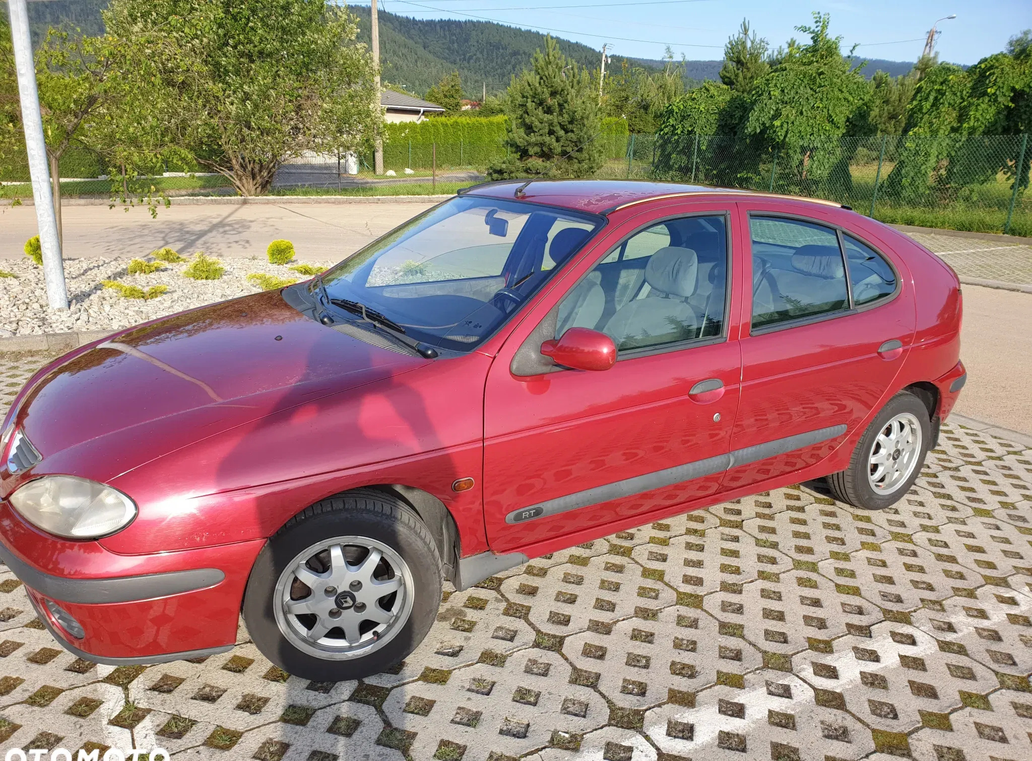 samochody osobowe Renault Megane cena 2500 przebieg: 165000, rok produkcji 2000 z Biała